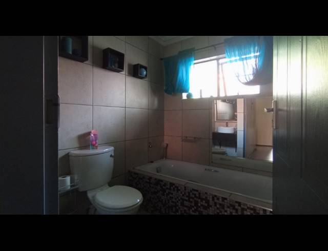 3 BEDROOM SECTIONAL TITLE FOR SALE IN DIE WILGERS